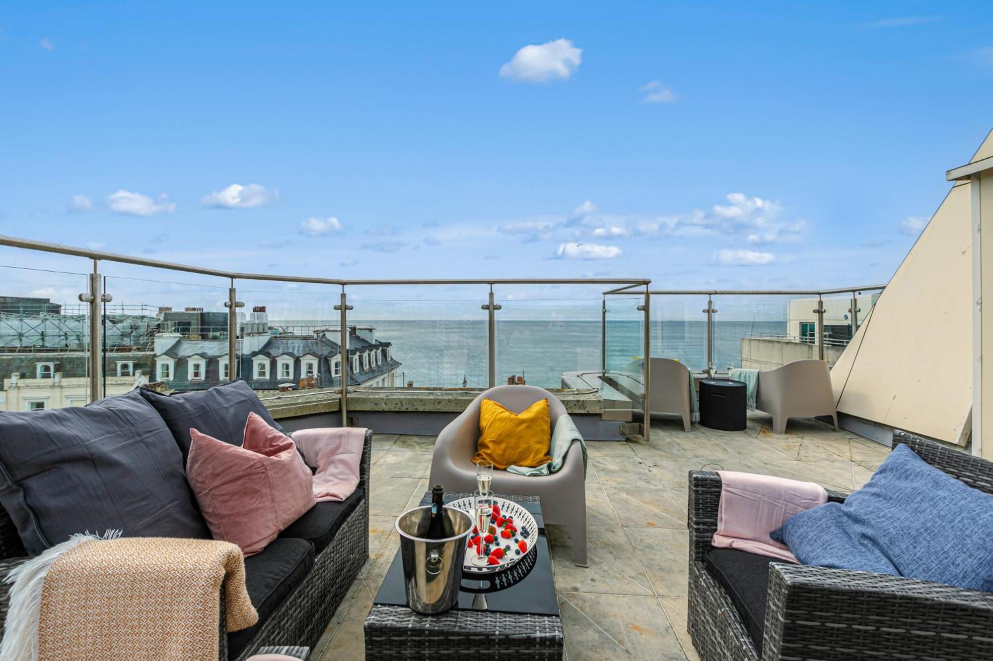 Airhost'S Brighton'S Best Green Diamond Escape With Sea Views Apartment Екстериор снимка