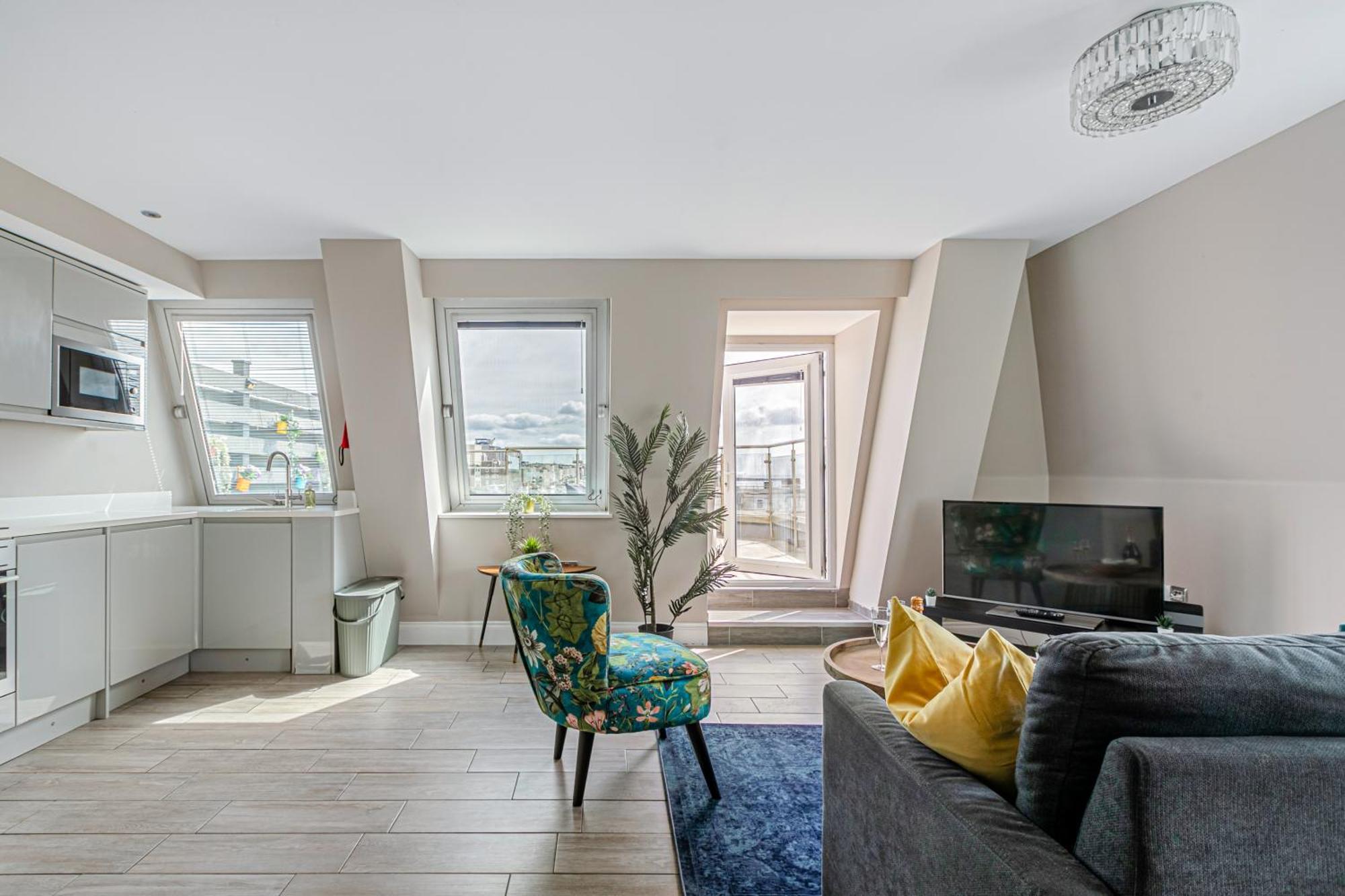 Airhost'S Brighton'S Best Green Diamond Escape With Sea Views Apartment Екстериор снимка